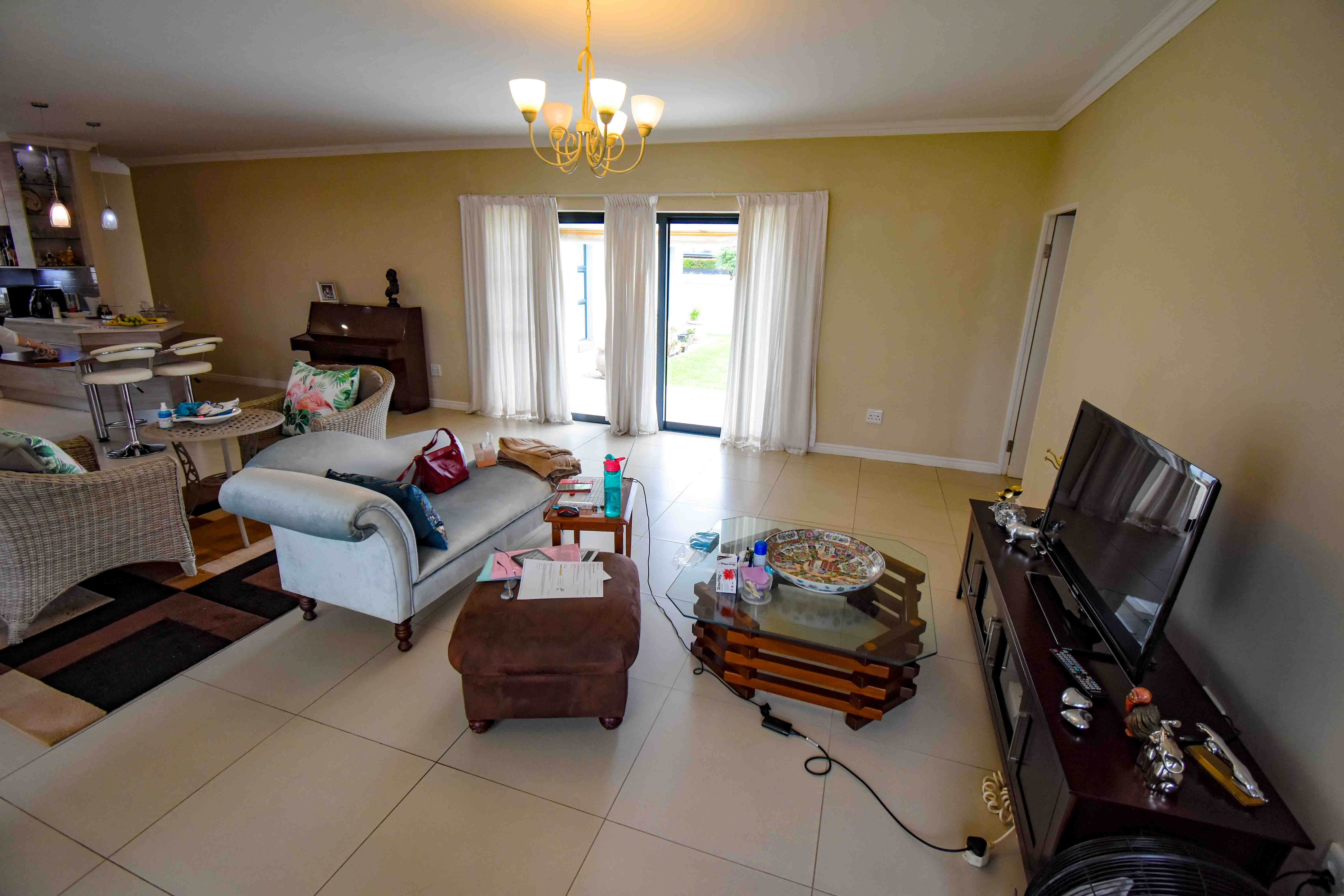 To Let 3 Bedroom Property for Rent in Blue Mountain Village Western Cape